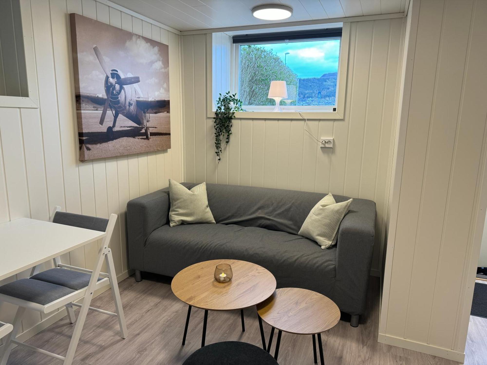 Mini Apartment In Centre Of Jørpeland Buitenkant foto